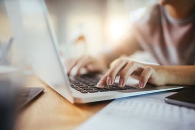 E-Defter Tutma Zorunluluğu Olanlar Kimlerdir?
